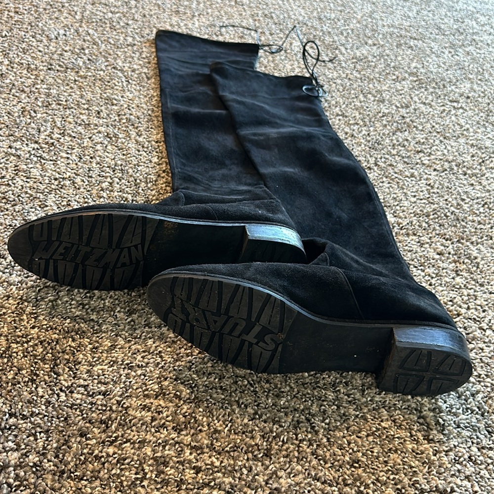 Stuart Weitzman boot. - Picture 5 of 6